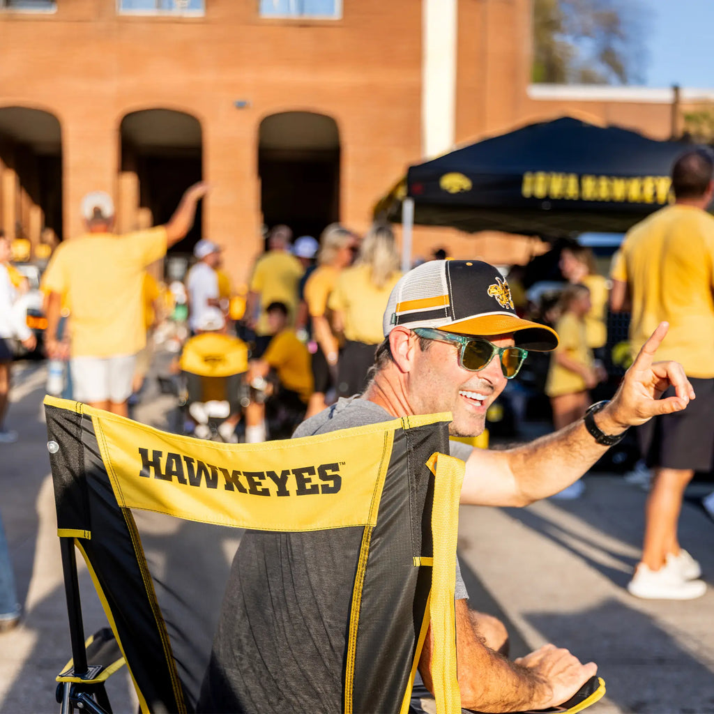 Smooth Motion College Comfort Pro Rocker - Iowa Hawkeyes - Choice 249 - RoadTrip Rocker Smooth Motion Camp Chair Detail