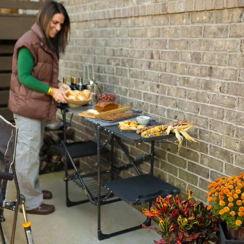Heat-Resistant Tool Slim-Fold Cook Station - Choice 575 - Multi-Purpose Outdoor Culinary Cooking Set Detail